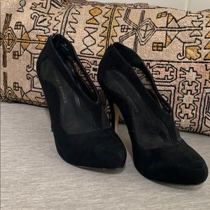 Size 7 Black Suede Audrey Brooke heels
